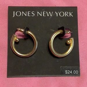 🌹Jones New York hoop earrings gold tone